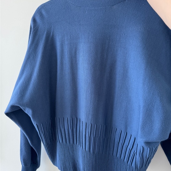 Club Monaco Blue Button-Up Cardigan - Picture 4 of 5